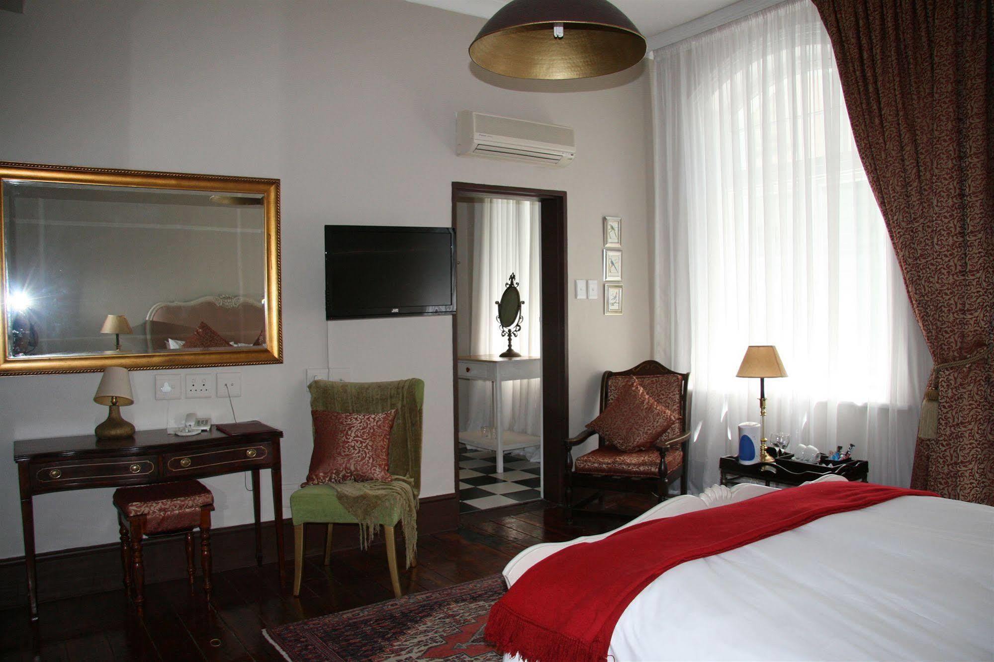 Tudor Hotel Cape Town Exterior photo